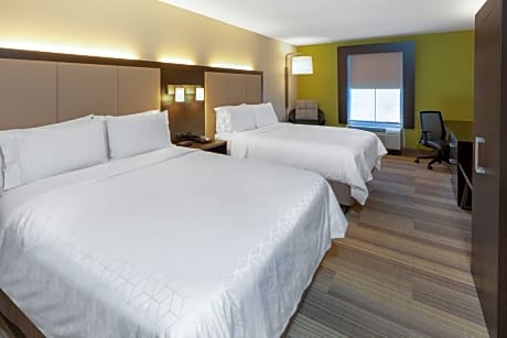 Standard Queen Room with Two Queen Beds