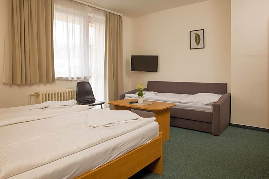 Hotel Kanarek