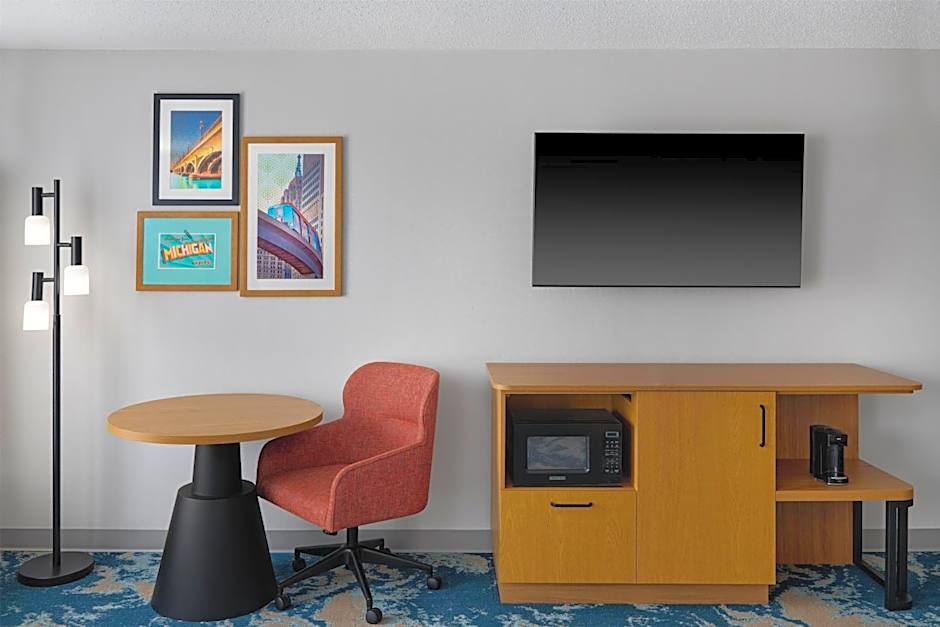 Hampton Inn & Suites Detroit/Sterling Heights
