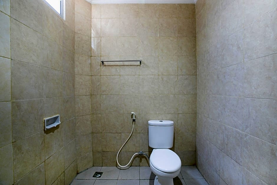 OYO 2320 Hotel Charvita