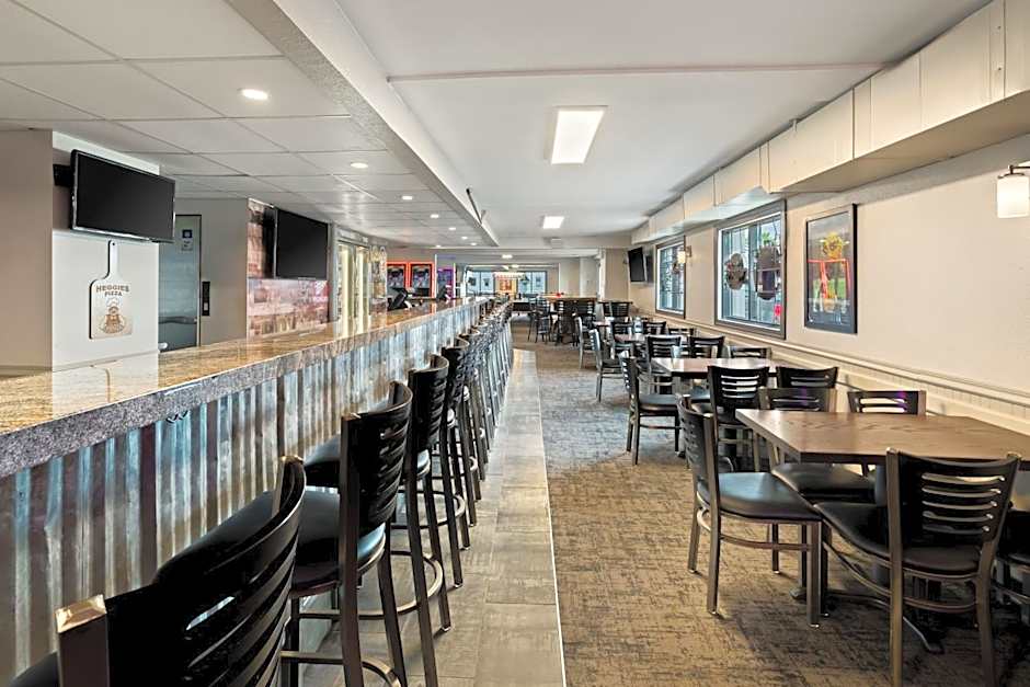 Fargo Inn and Suites