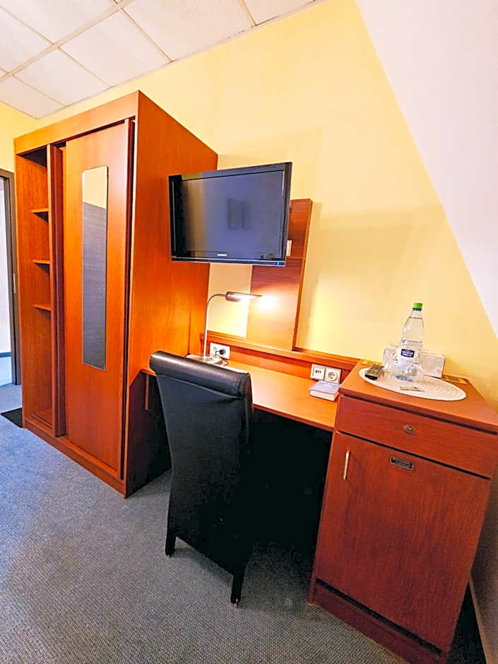 IKURA Hotel Self-check-in