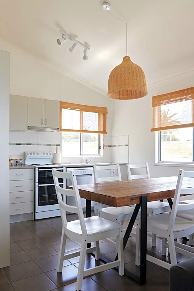 Surf Beach Narooma Holiday Park