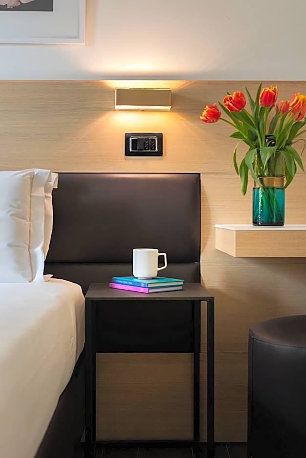 Globus Urban Hotel