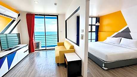 Double or Twin Room with Sea View