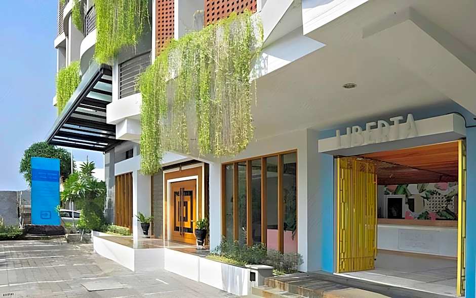 Liberta Seminyak Hotel