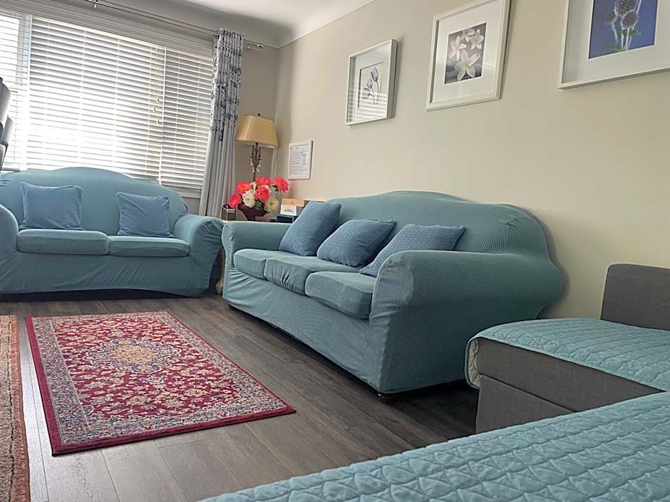 Cozy Home in Niagara-on-the-Lake