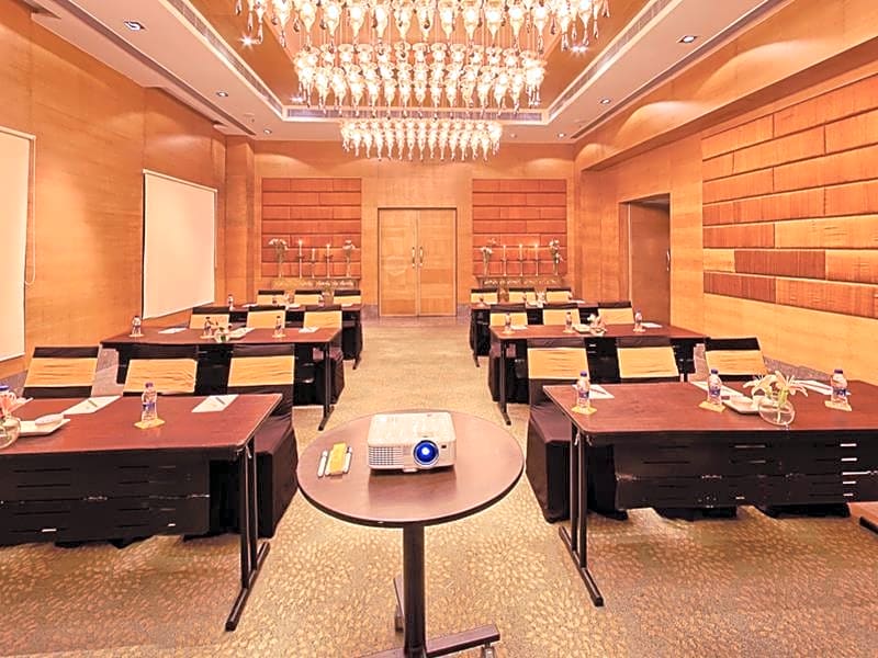 Marigold By Green Park