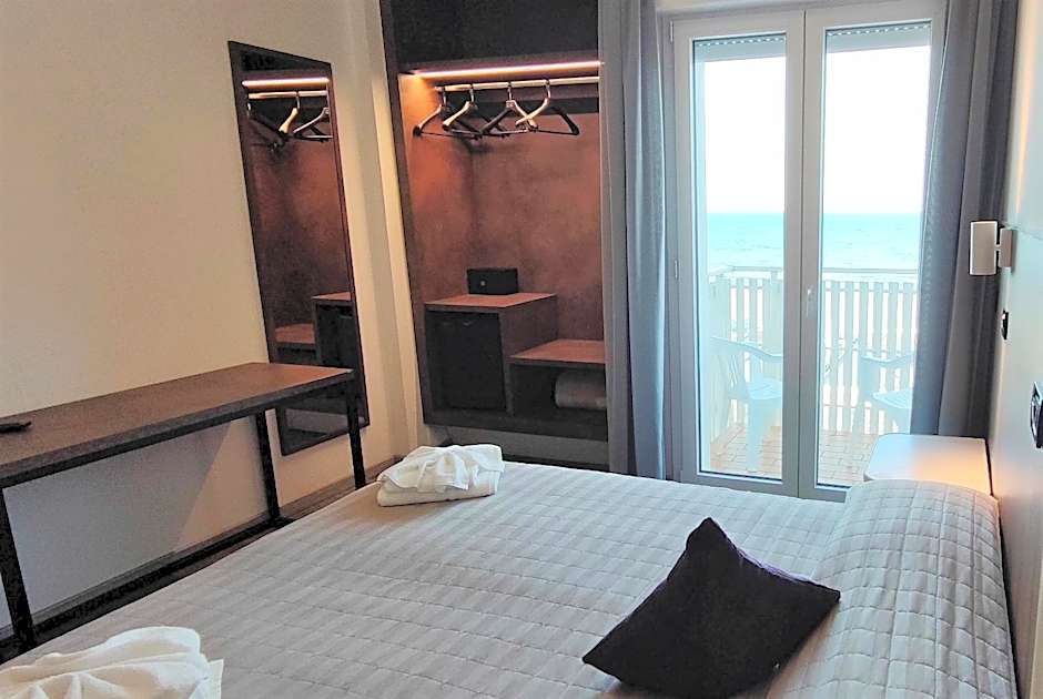 Hotel Centrale Frontemare