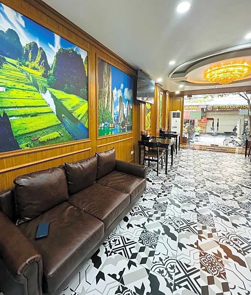 Holiday Suites Hotel & Spa