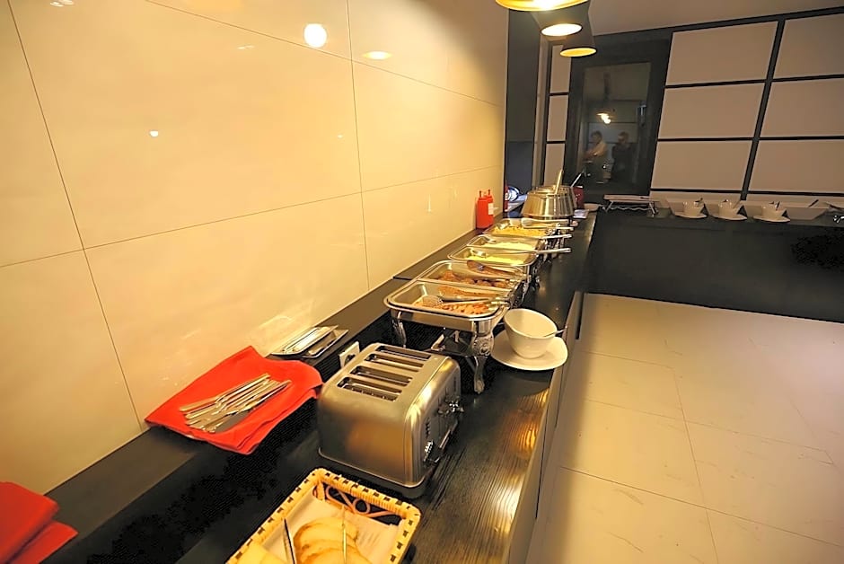 Hwaseong (Hyangnam) elga tourist hotel