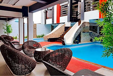 Casa Demetria Duplex Hot Spring Resort Laguna