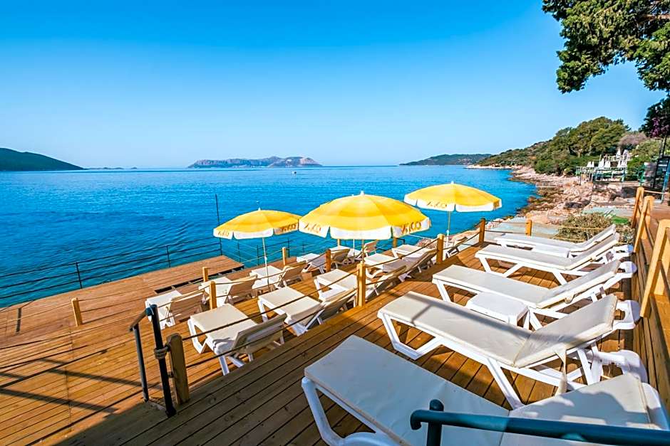 Sardunya Otel ARKA BİNA