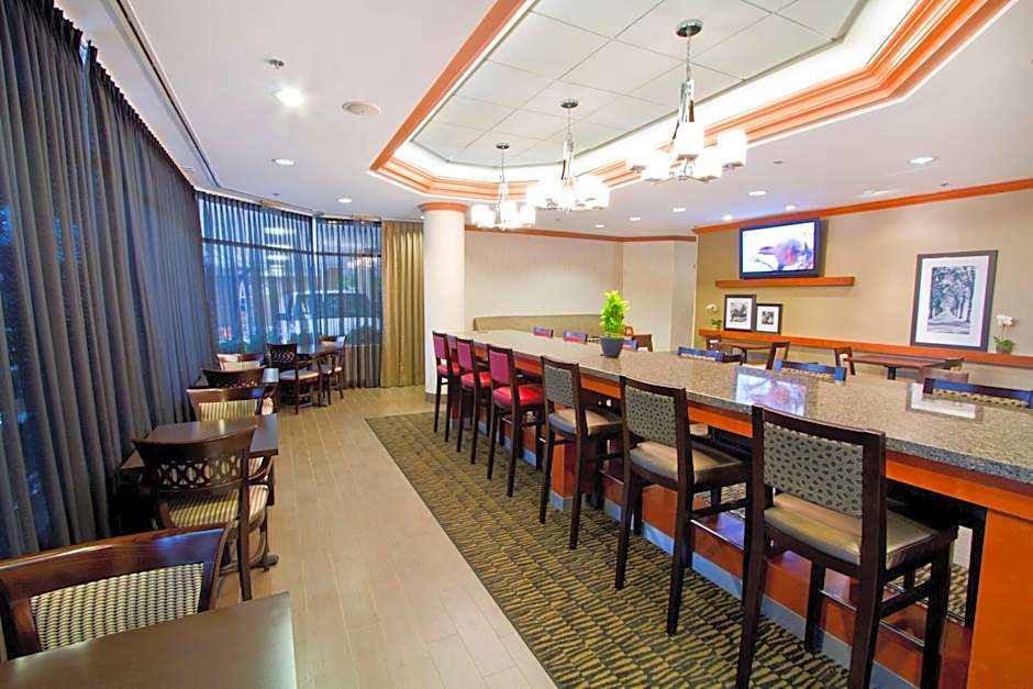 Hampton Inn - Vancouver Airport/Richmond