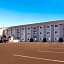Sleep Inn & Suites Clarion, PA near I-80
