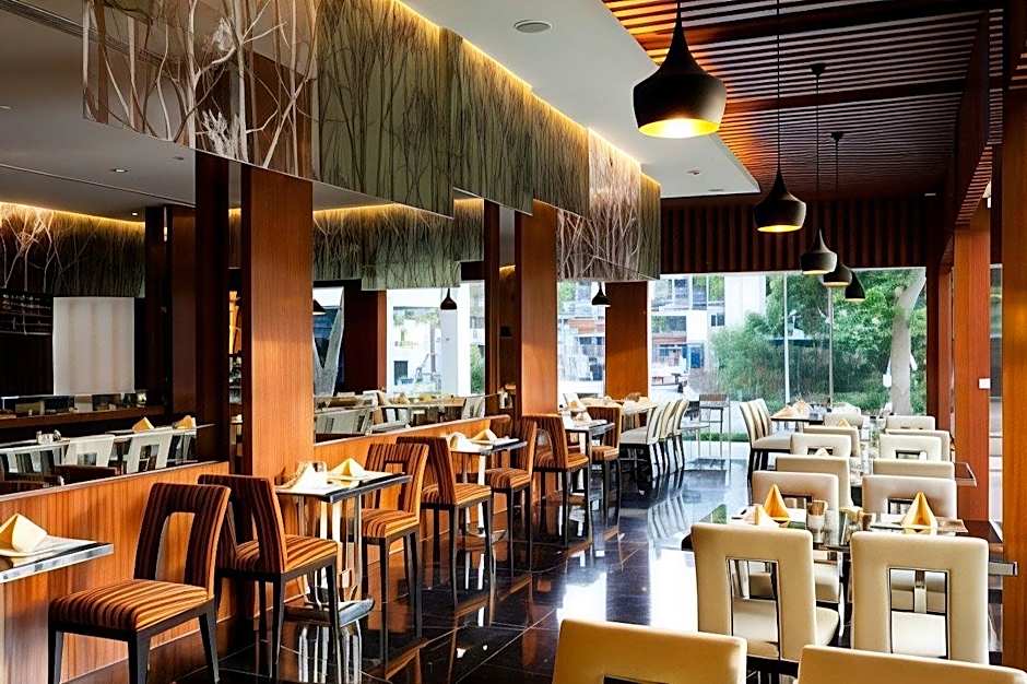 Royal Princess Larn Luang Hotel