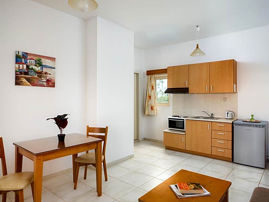 Fotis Studios Apartments