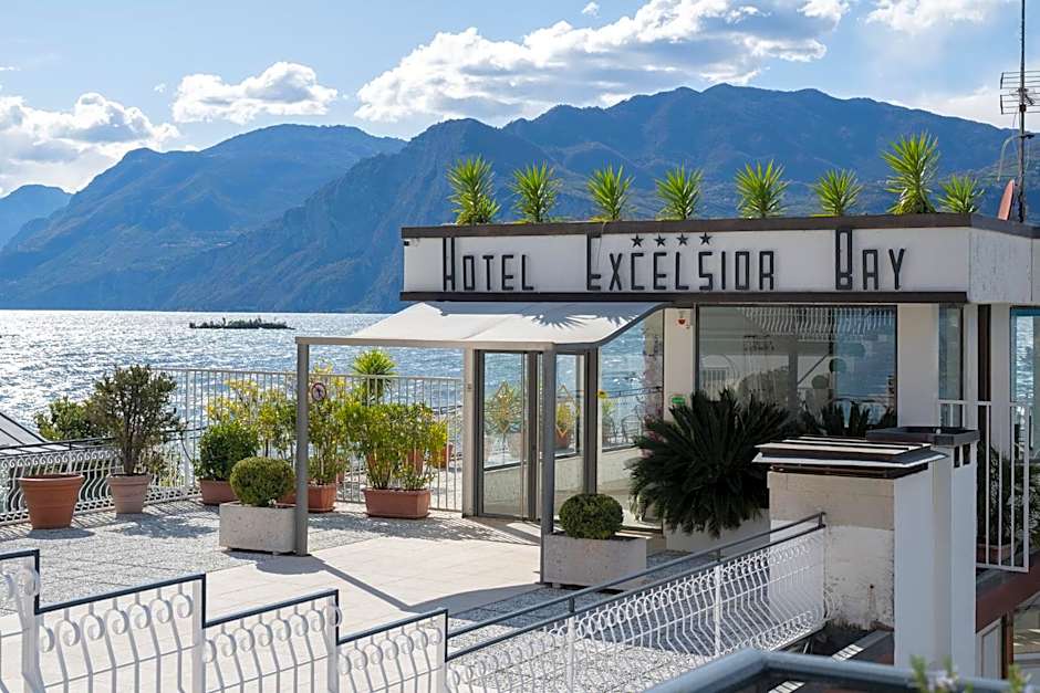 Hotel Excelsior Bay