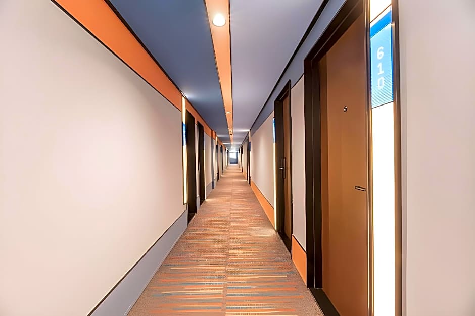 Hanting Hotel Hefei Guogou Plaza