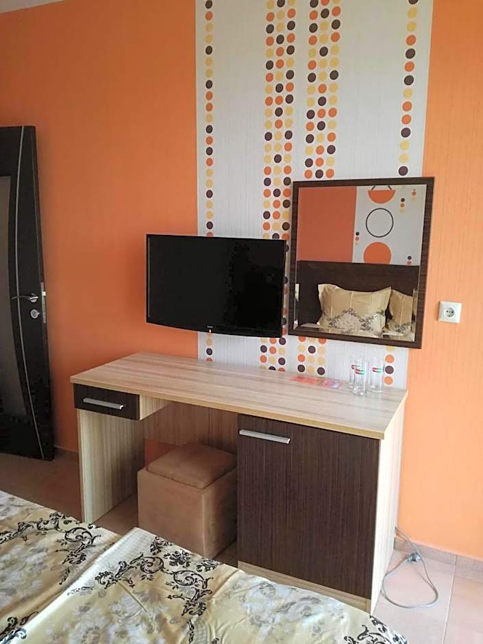 Hotel Lazur