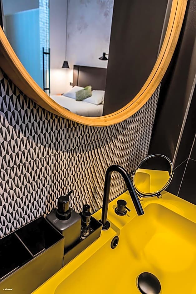 Welldone Quality - Crystal pool