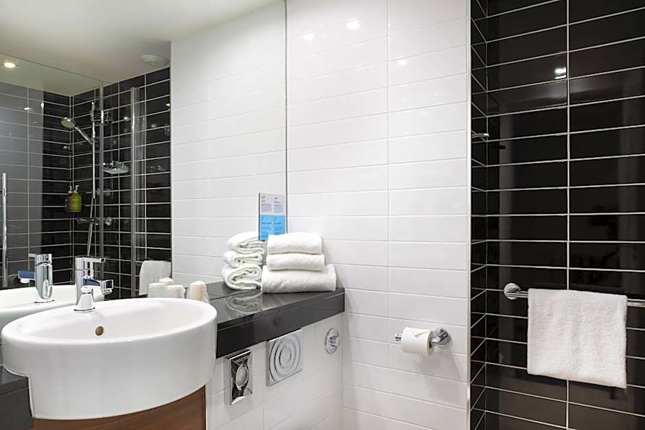 Holiday Inn Marseille Airport By IHG