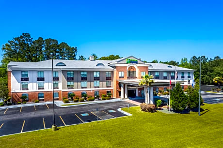Holiday Inn Express Hotel & Suites Hinesville, an IHG Hotel