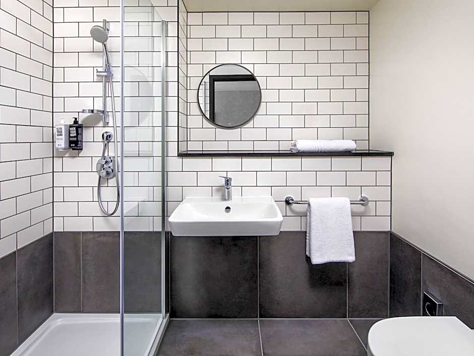 ibis London Sutton Point