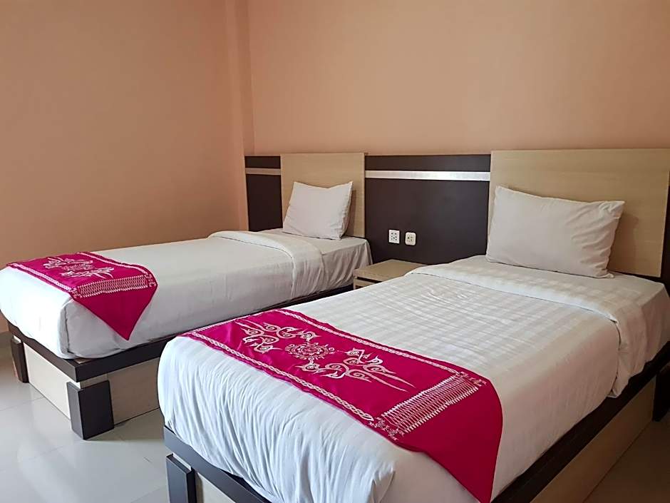 Capital O 93263 Linge Land Hotel