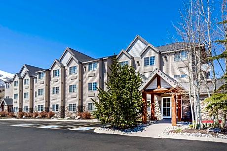 Ramada by Wyndham Frisco