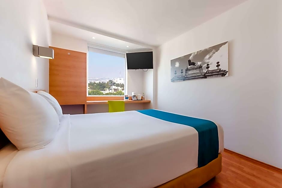 Sleep Inn Leon Antares