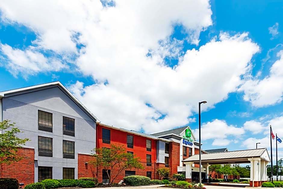 Holiday Inn Express Hotel & Suites Sulphur - Lake Charles By IHG