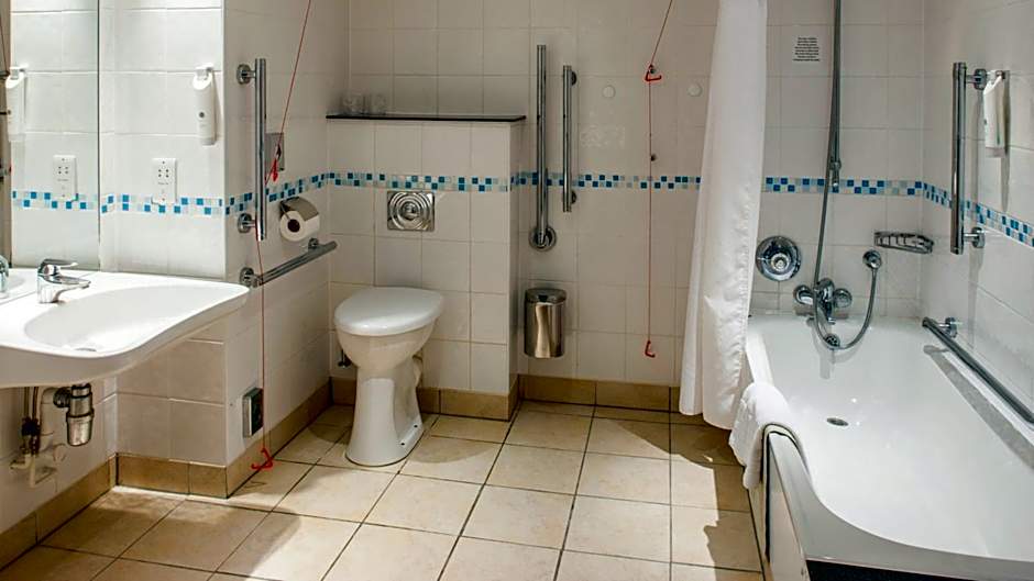 Holiday Inn Swindon By IHG