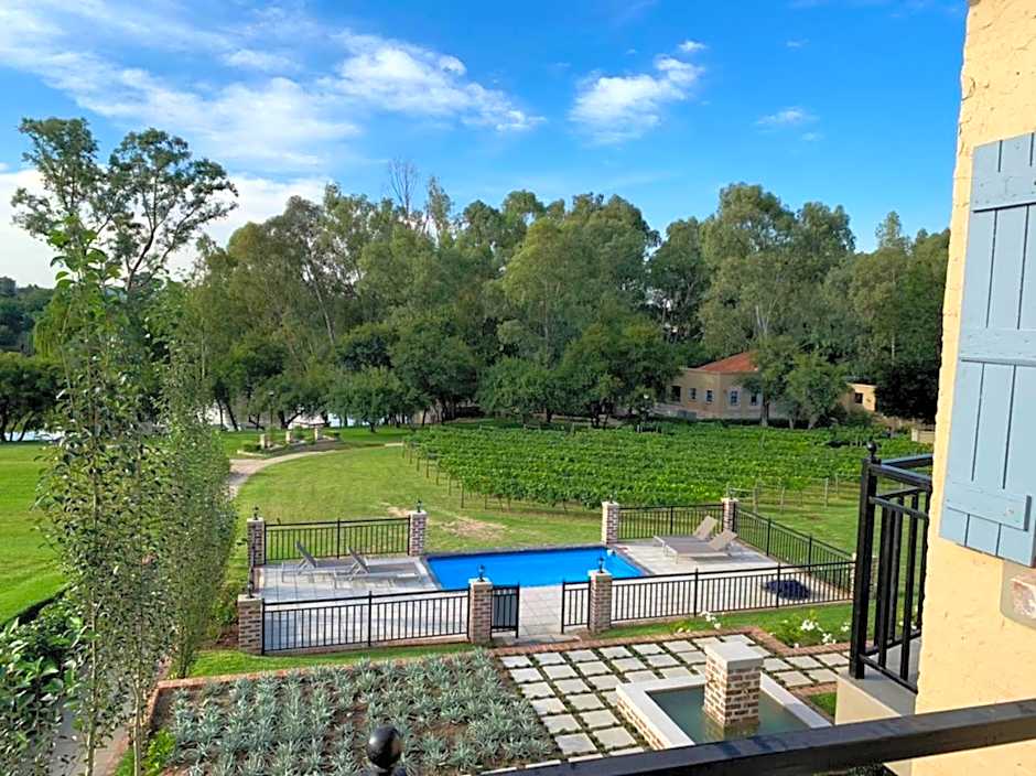 Pont de Val - La Rivière Apartments