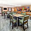 La Quinta Inn & Suites by Wyndham Irvine Spectrum