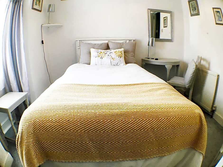 Hillside Bed and Breakfast