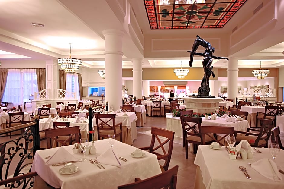 Bahia Principe Luxury Bouganville - Adults Only