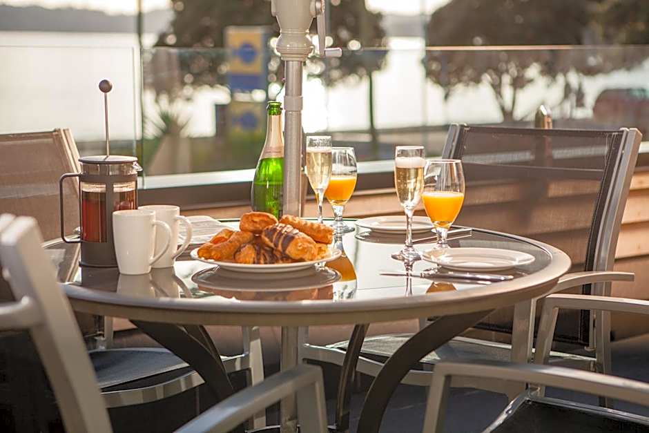 Pioneer Waterfront Apartments