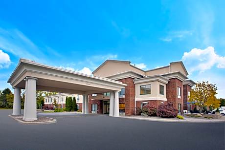 Holiday Inn Express Rochester-Victor By IHG