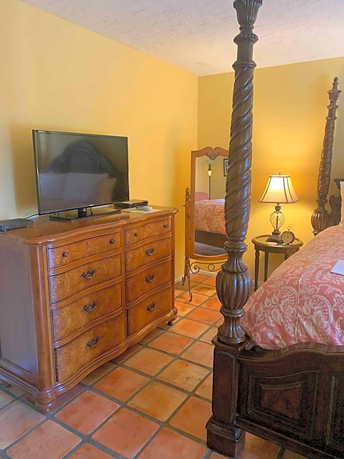 La Maison Hotel - Adults Only