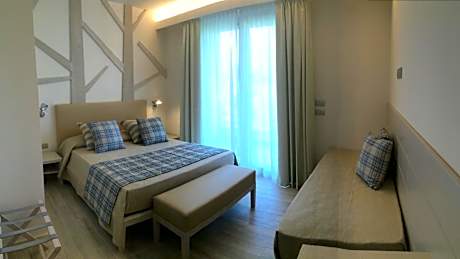 Superior One-Bedroom Apartment