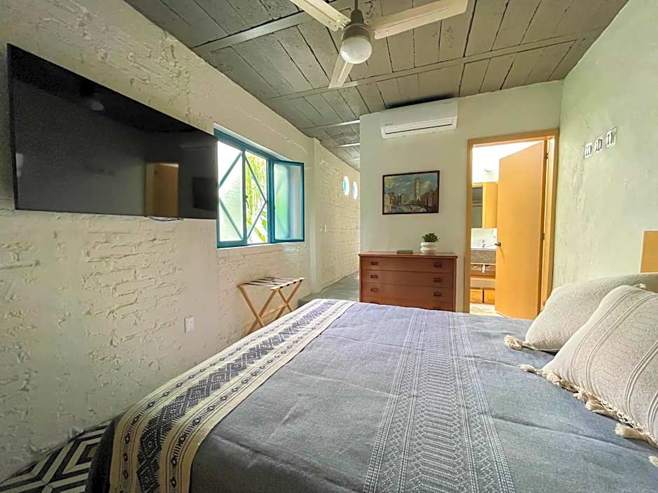 Casa Blanco by Barrio Mexico