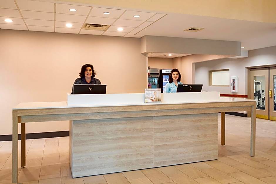 Holiday Inn & Suites Goodyear - West Phoenix Area By IHG