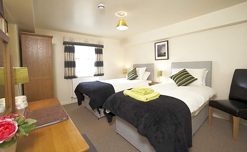 Wold Escapes, Highfield Farm