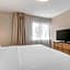 Sonesta Simply Suites Baltimore BWI Airport