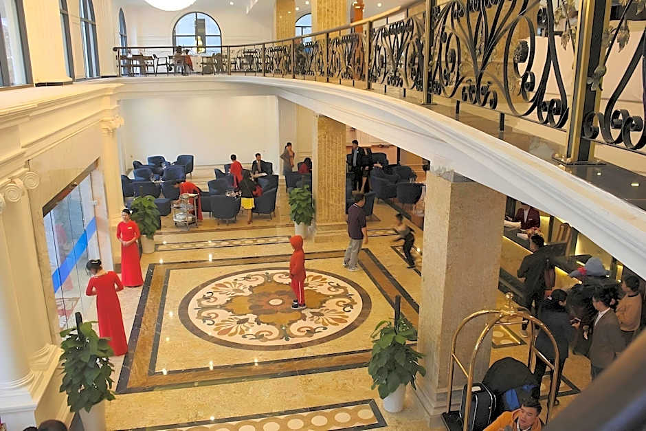 Phoenix Hotel