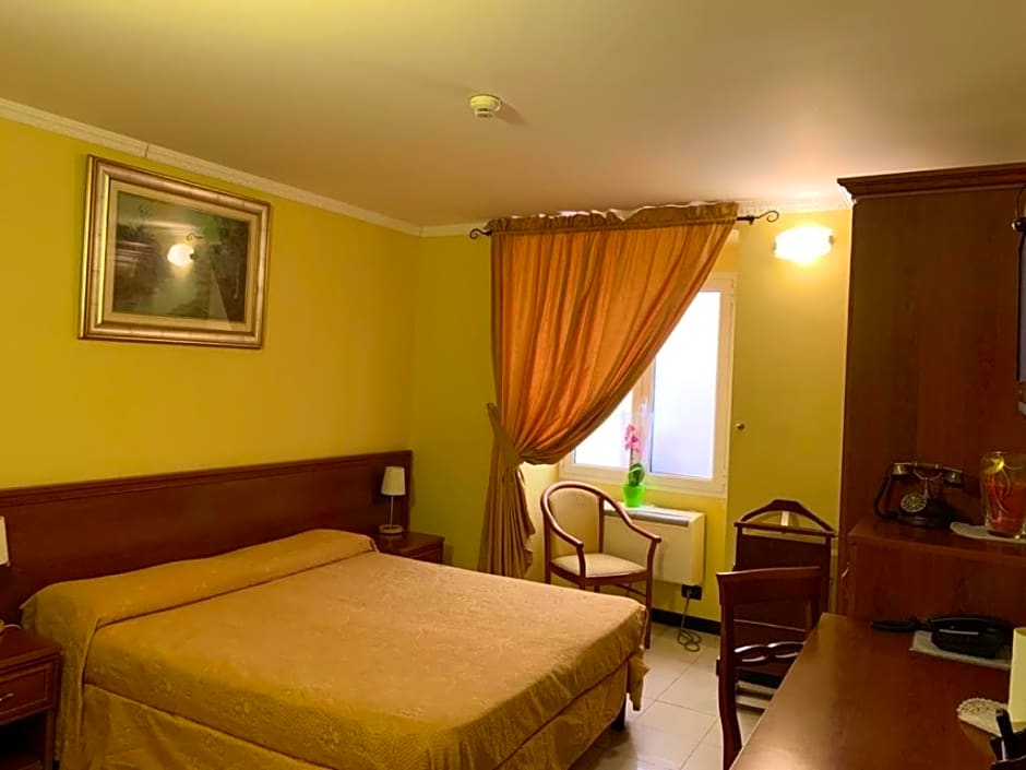 Actor Hotel