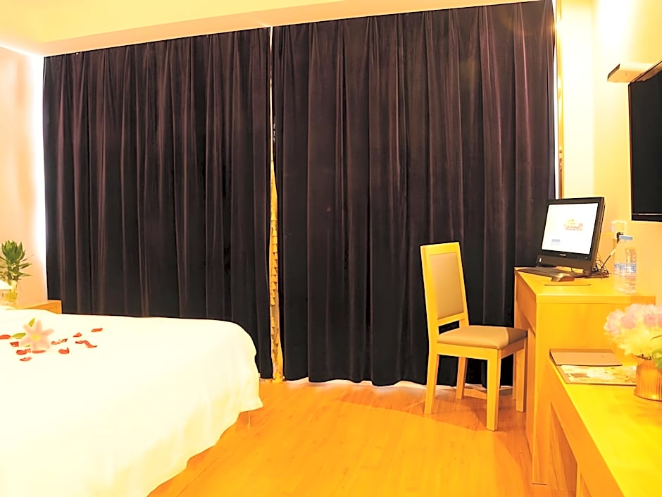 GreenTree Inn Jiangsu Nantong Xinghu 101 Busniess Hotel – Nantong, VA