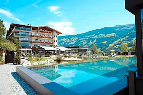 HELD - Hotel & Spa , 4 Sterne Superior, Zillertal