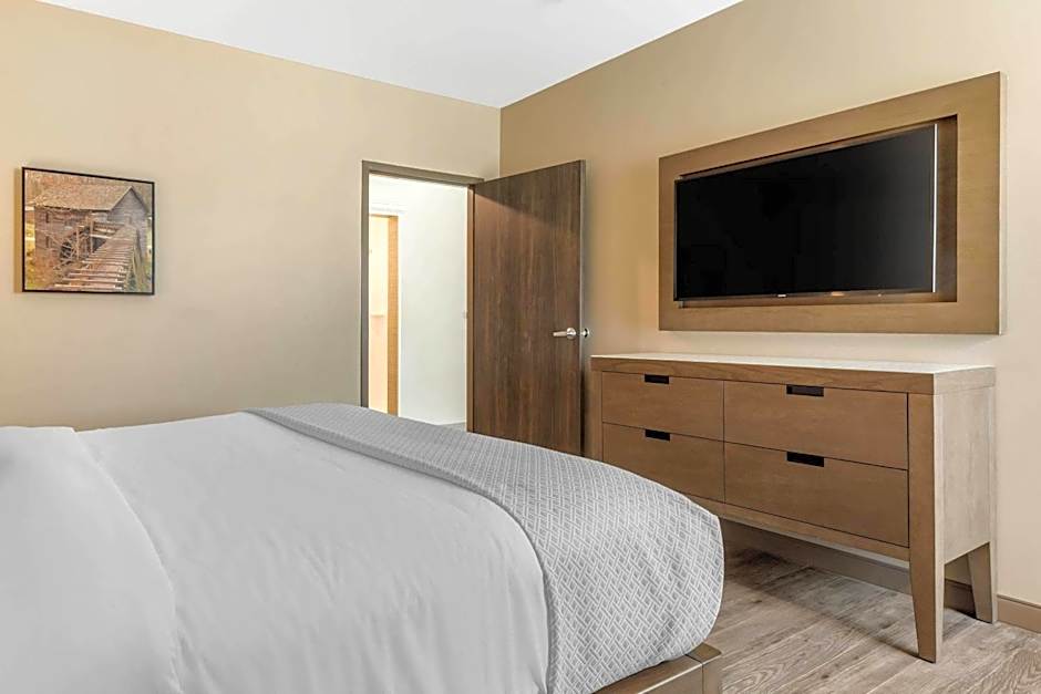 Cambria Hotel Fort Mill